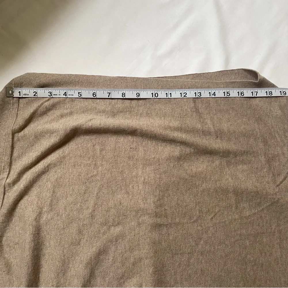 Moda international cotton & cashmere off the shoulder poncho sweater size M/L - Picture 6 of 9